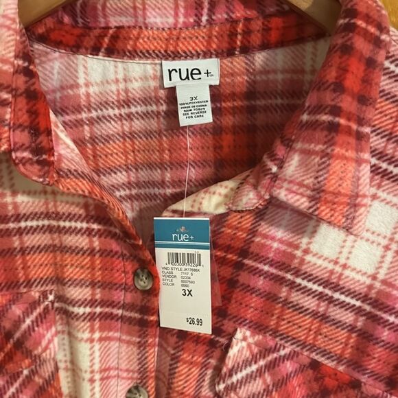 Fleece Shirt Womens 3X Rue21 Red Plaid - Picture 2 of 3